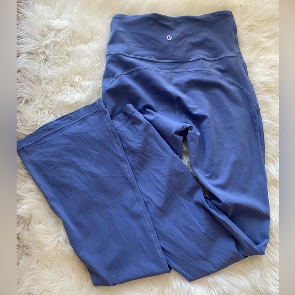 Lululemon “waterdrop” Groove Pants - Picture 2 of 4